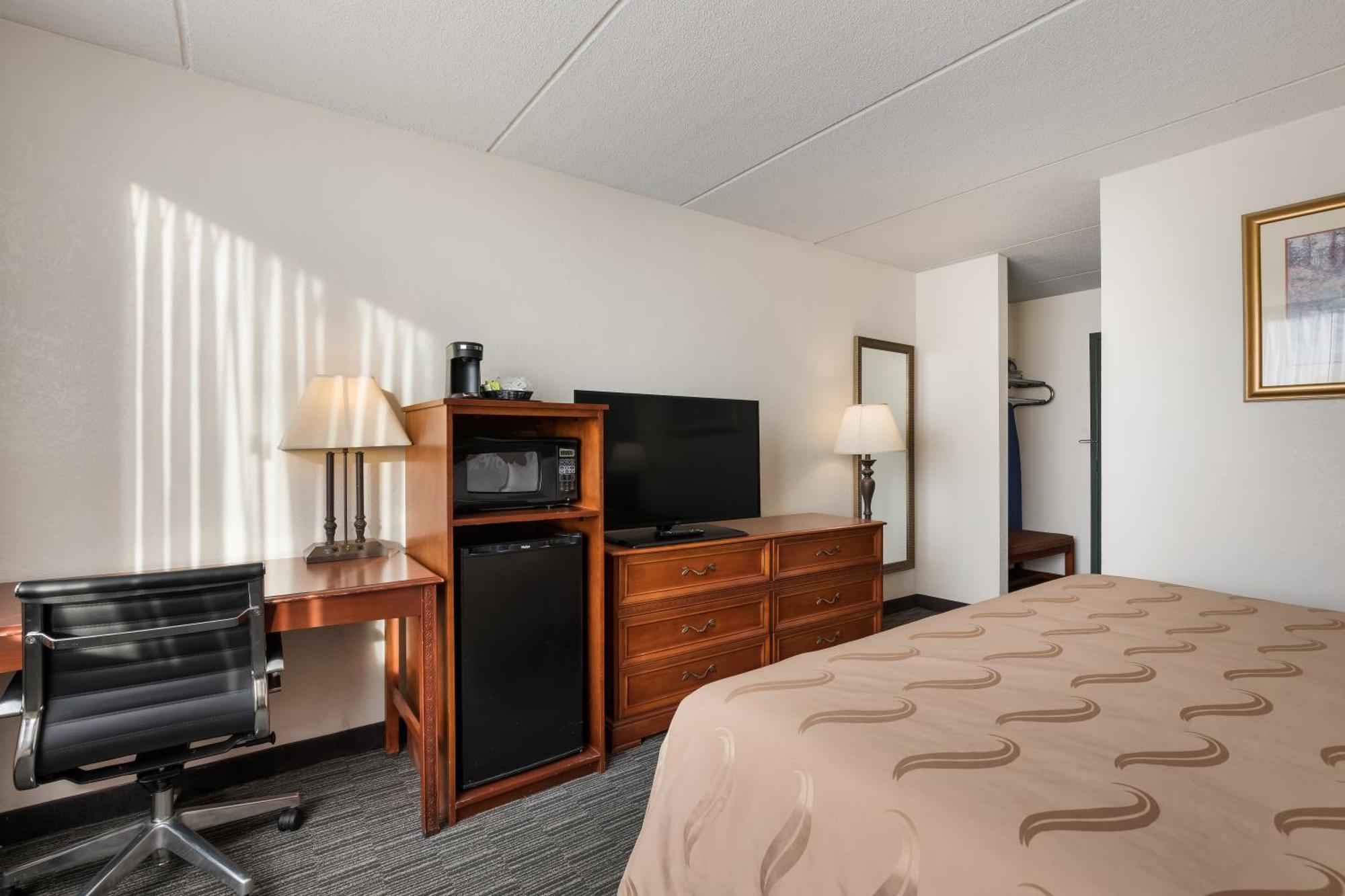 Quality Inn Joliet Quarto foto